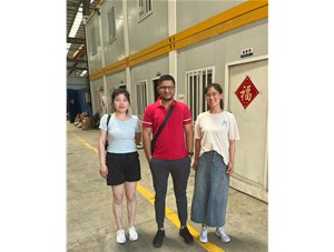 歡迎東南亞客戶來(lái)樂(lè)發(fā)工廠考察試機(jī)！